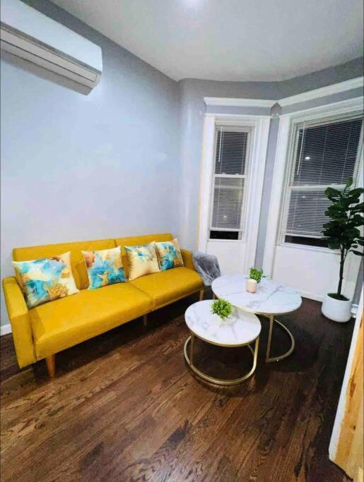 Stylish 1 Bedroom - Brooklyn By Train Station Appartement *