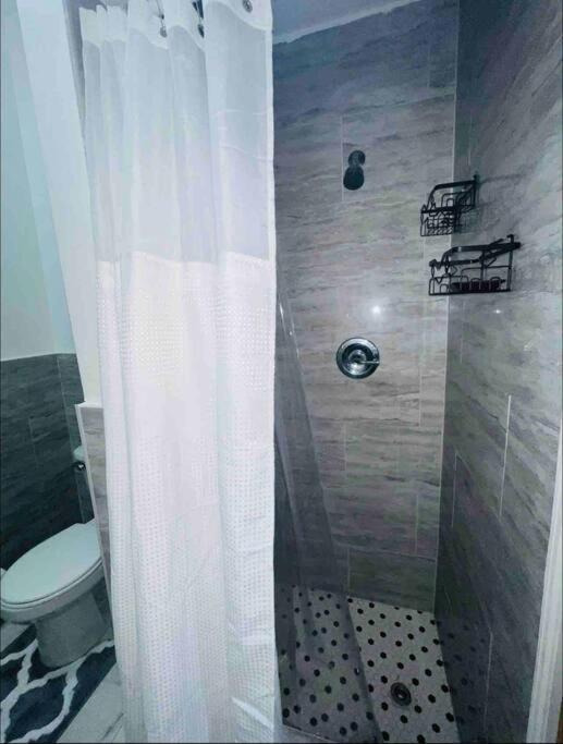 Appartement Stylish 1 Bedroom - Brooklyn By Train Station